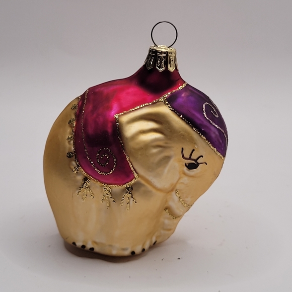 Pier One Imports Christmas Elephant Glass Ornament - Picture 1 of 7